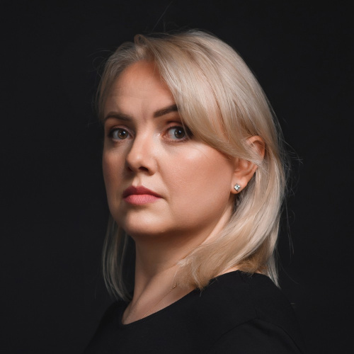 Елена  Гарикова