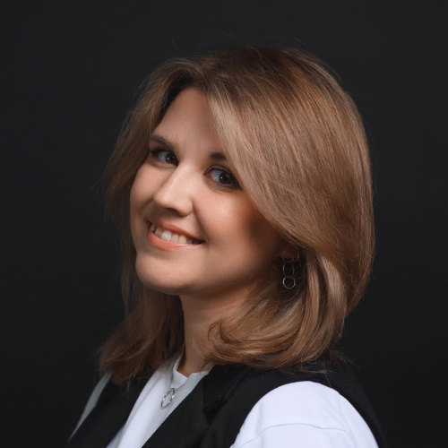 Анна Бугрова